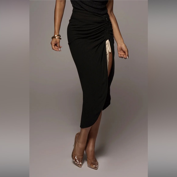 LUXLABEL BLACK SPRING RUCHED LINEN SKIRT - Picture 3 of 8